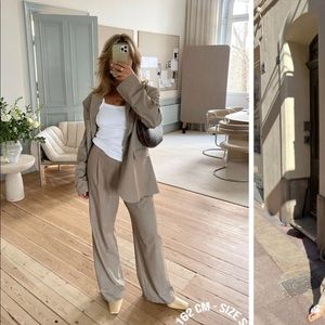 Djerf Avenue | Forever Blazer Oat - XS